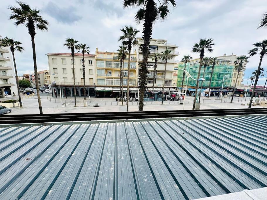 Fonctionnel - 2 Chambres - Bien Situe A 300M De La Plage - Parking Prive De Juin A Sept Canet-en-Roussillon Luaran gambar