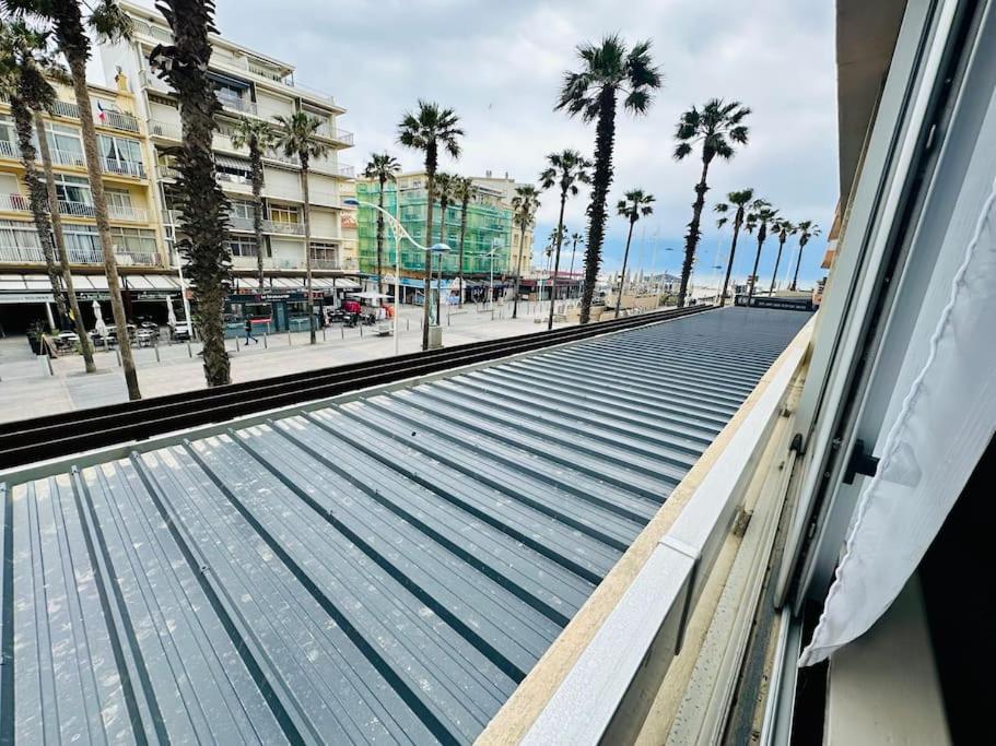 Fonctionnel - 2 Chambres - Bien Situe A 300M De La Plage - Parking Prive De Juin A Sept Canet-en-Roussillon Luaran gambar